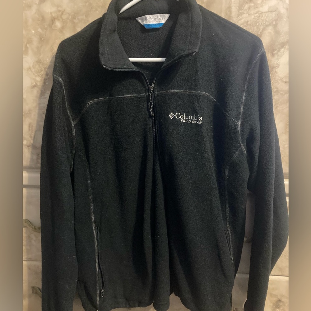 Columbia Sweater Large